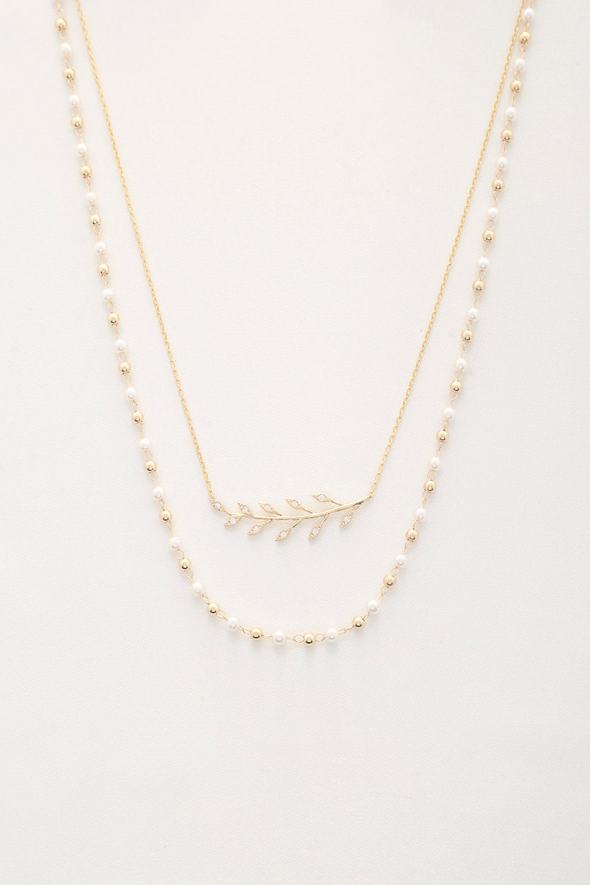 Gold Pearl Beaded Leaf Dainty Necklace