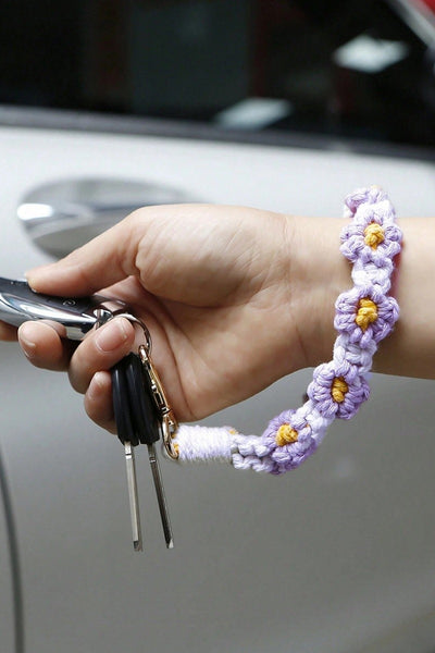 Daisy Flower Wristlet Keychain